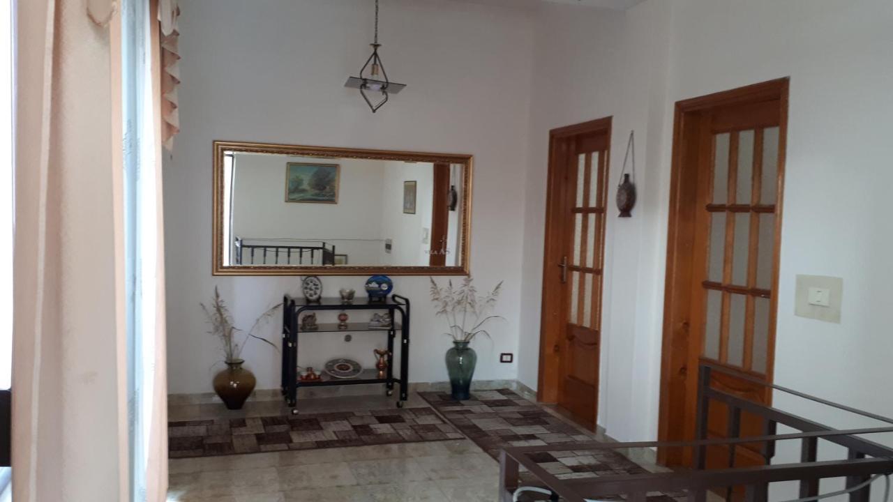 Vila Sula Guesthouse Durrës 外观 照片
